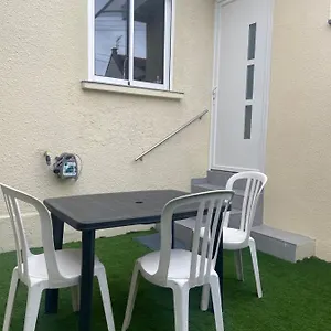 https://petite-maison-climatise.fr-paris.fr