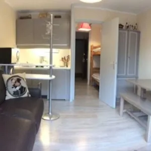 https://studio-chatel.hotels-rhonealpes.com