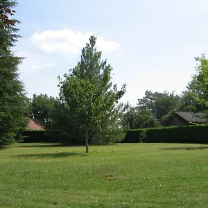 https://gite-du-brugayrou.midi-pyreneeshotels.com